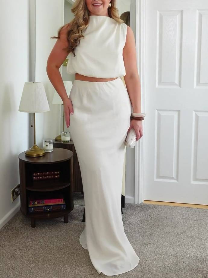 Minimalist Ribbon Top And Skirt Suit-Skirt - Image 4